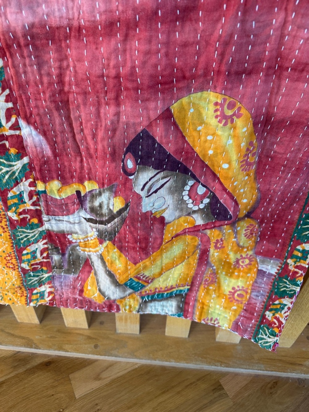K38 Gorgeous Lady Reversible Twin Kantha Quilt - Picture 4 of 4